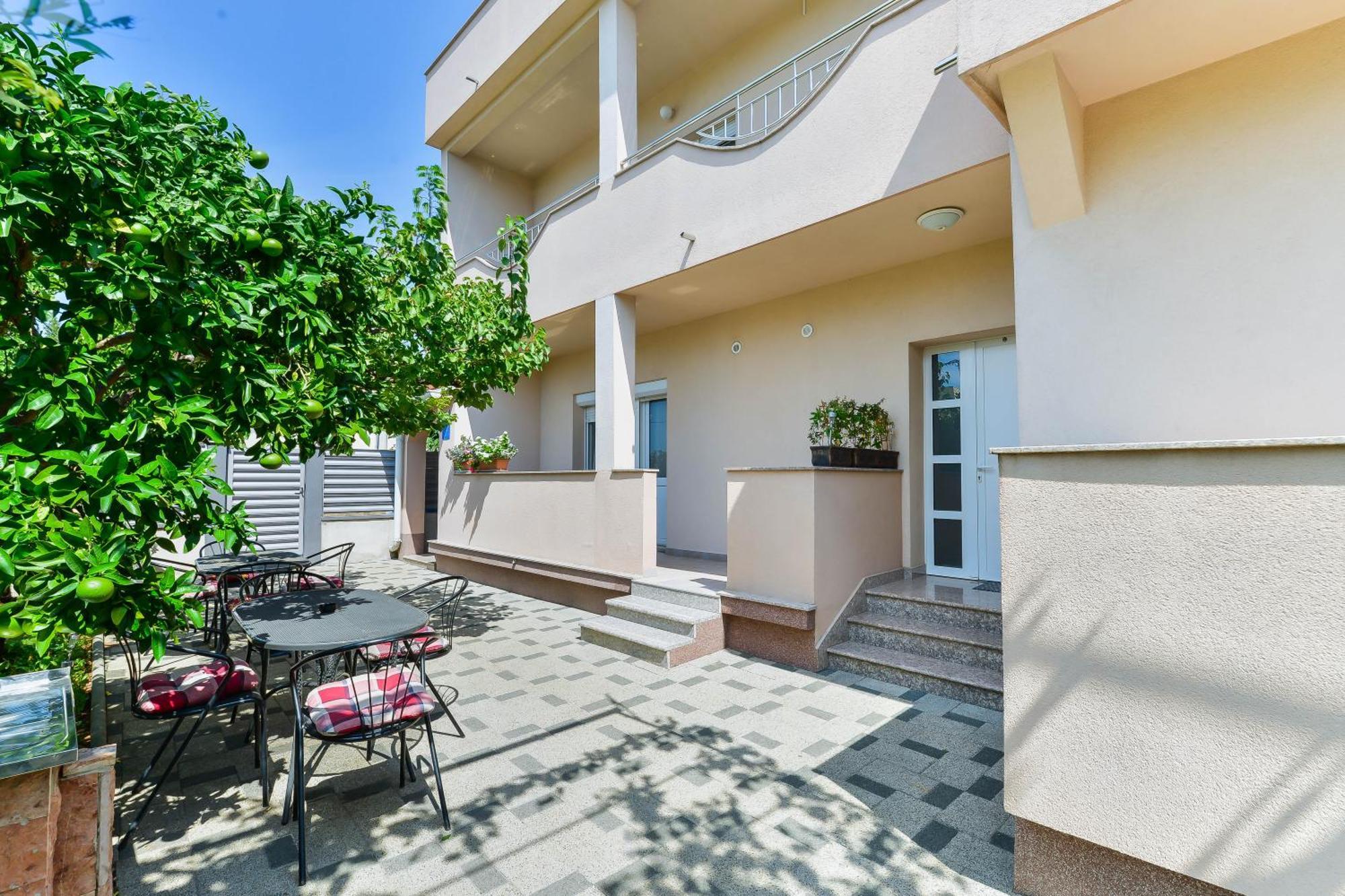 Apartmani Stadion Ζαντάρ Εξωτερικό φωτογραφία